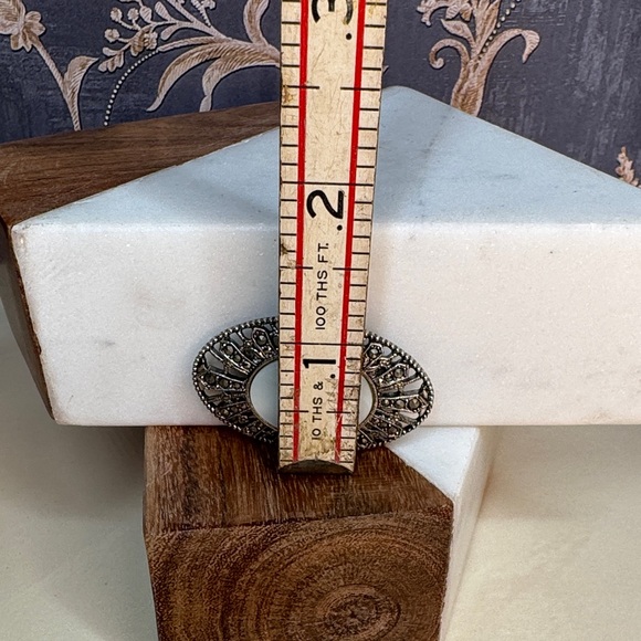 Vintage Estate Silver Tone and Mother of Pearl Brooch Lot B51 - Picture 4 of 7